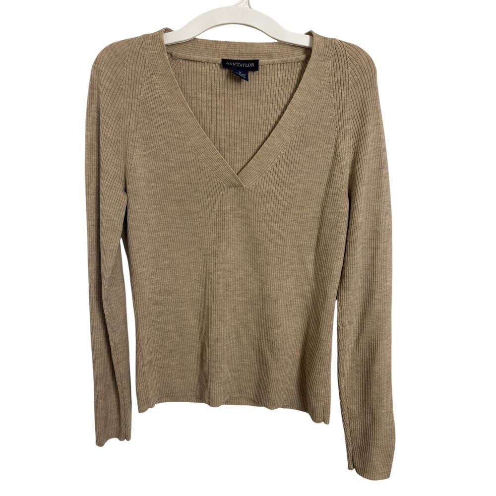Y2K Ann Taylor 100% Italian Merino Wool Tan Ribbed V-Neck Sweater Small